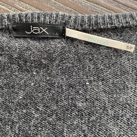 Jax essentials sweater in size small made with silk and cashmere blend. - Picture 3 of 7